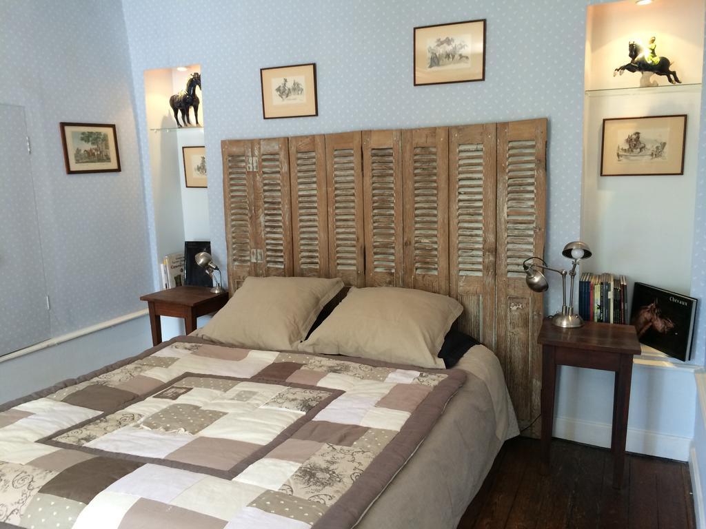 Bed and Breakfast La Barillerie La Flèche Habitación foto